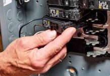 changing a circuit breaker